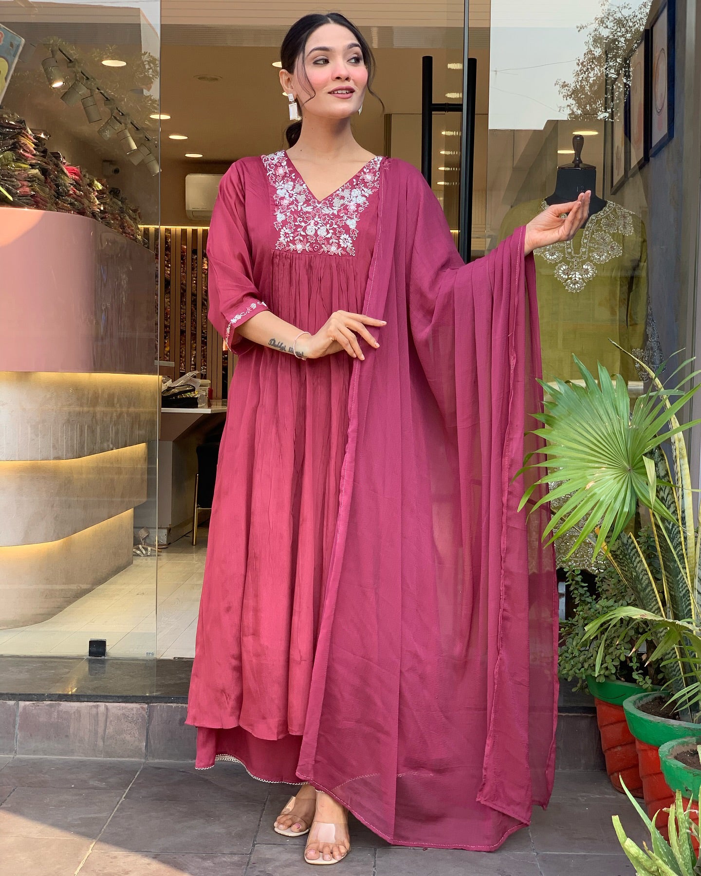 Tremendous Rani Beautiful Viscose Chinon Suit Set