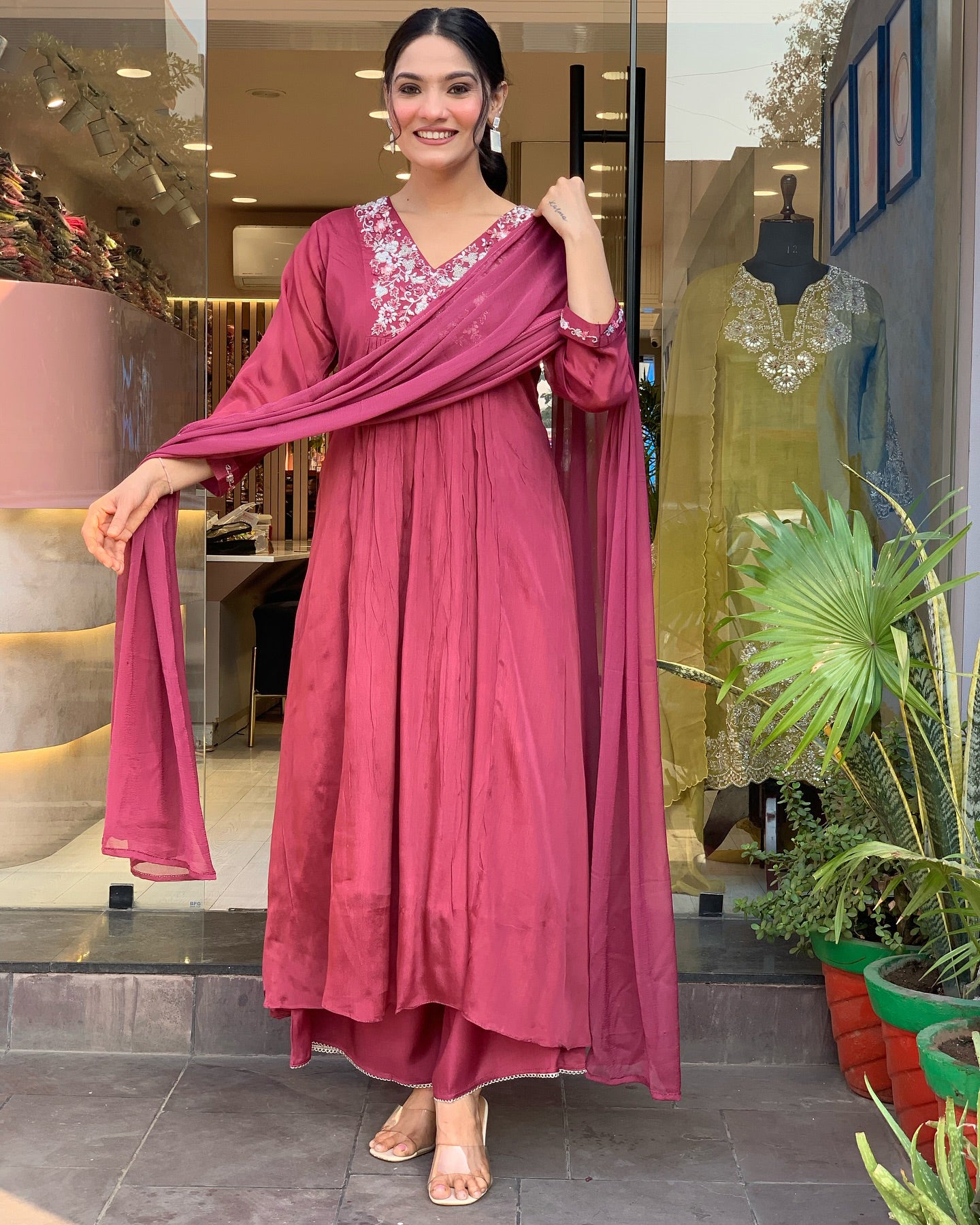 Tremendous Rani Beautiful Viscose Chinon Suit Set