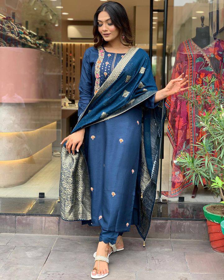 Most Trending Pure Viscose Rayon Suit Set