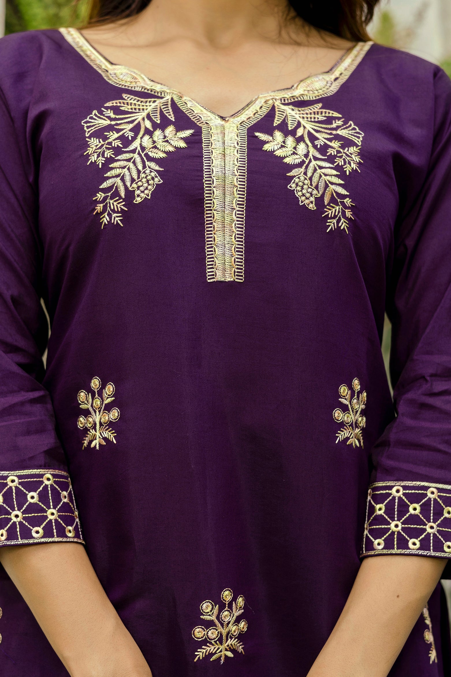 Very Alluring Viscose Silk Embroidery Suit Set