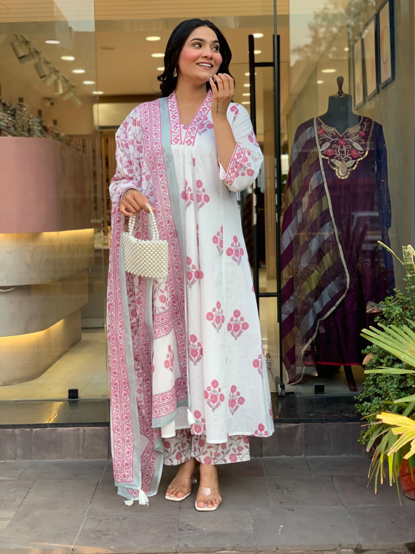 Very Beautiful Pure Mul Cotton Embroidery Suit Set