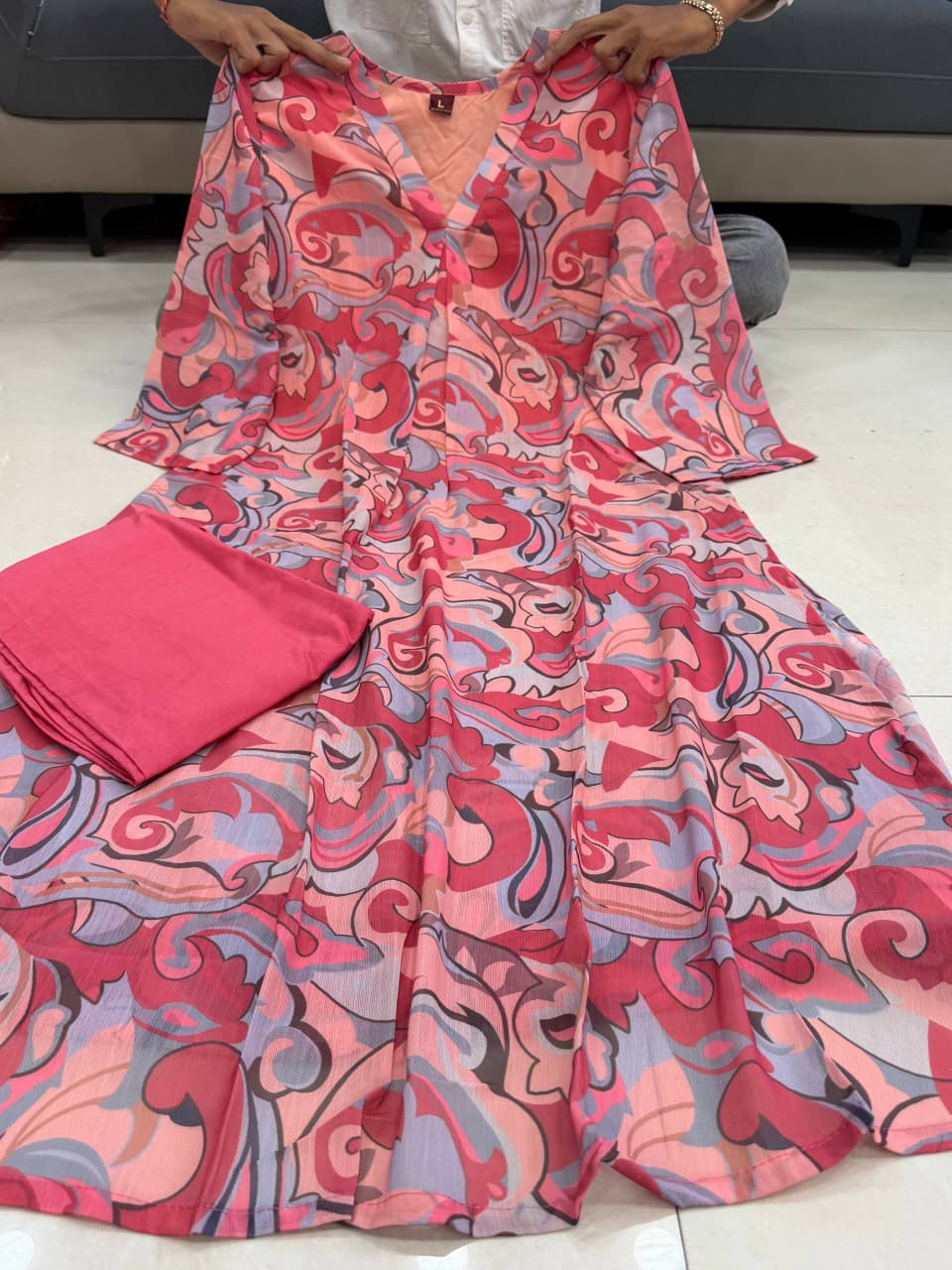 Very Beautiful Pure Chiffon Floral Print Kurta Set