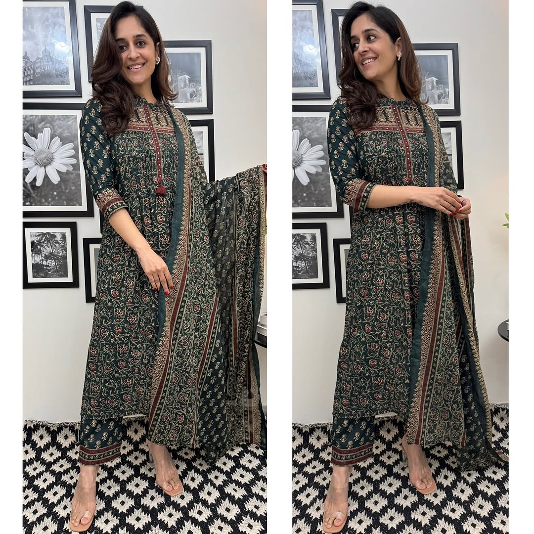 Most Beautiful Pure Cotton A-Line Suit Set