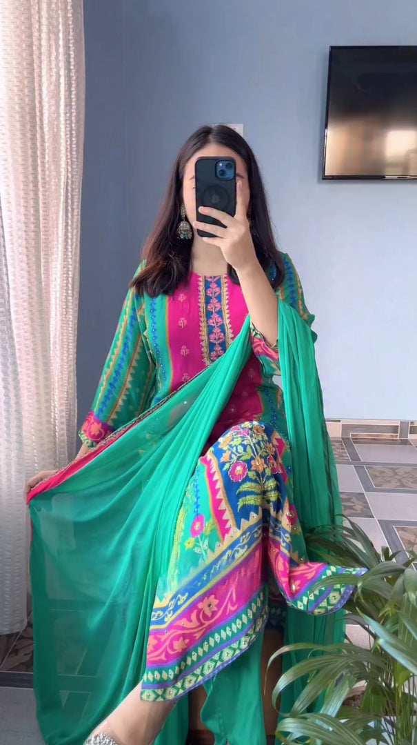Very Graceful Russian Silk MultiColor Suit Set