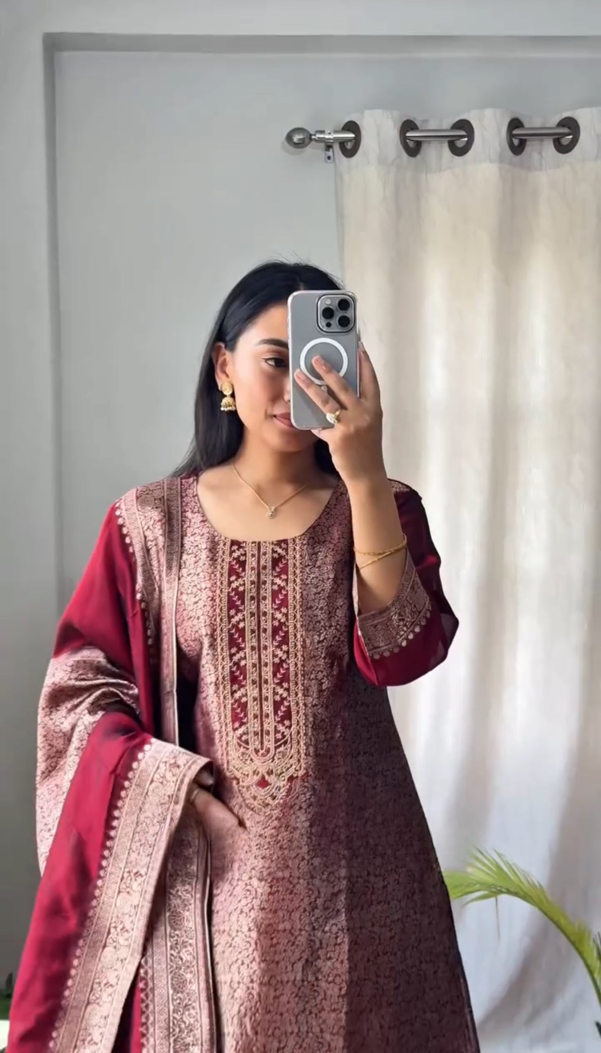 Very Stunning Pure Banarasi Silk Suit Set