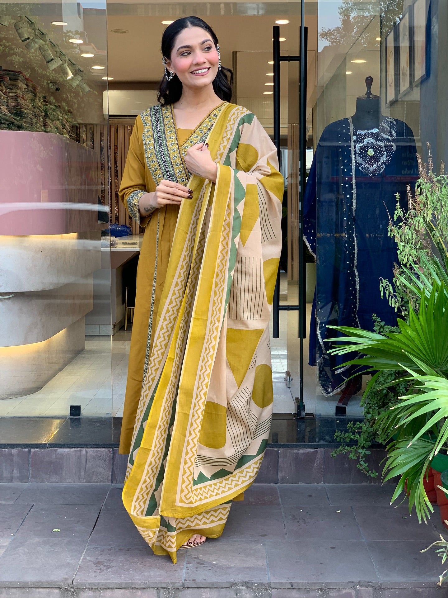 Very Delightful Pure Mul Cotton suit Set