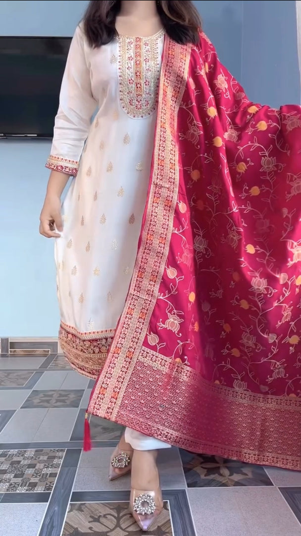 Aesthetic Pure Kanjivaram Silk Embroidery Suit Set