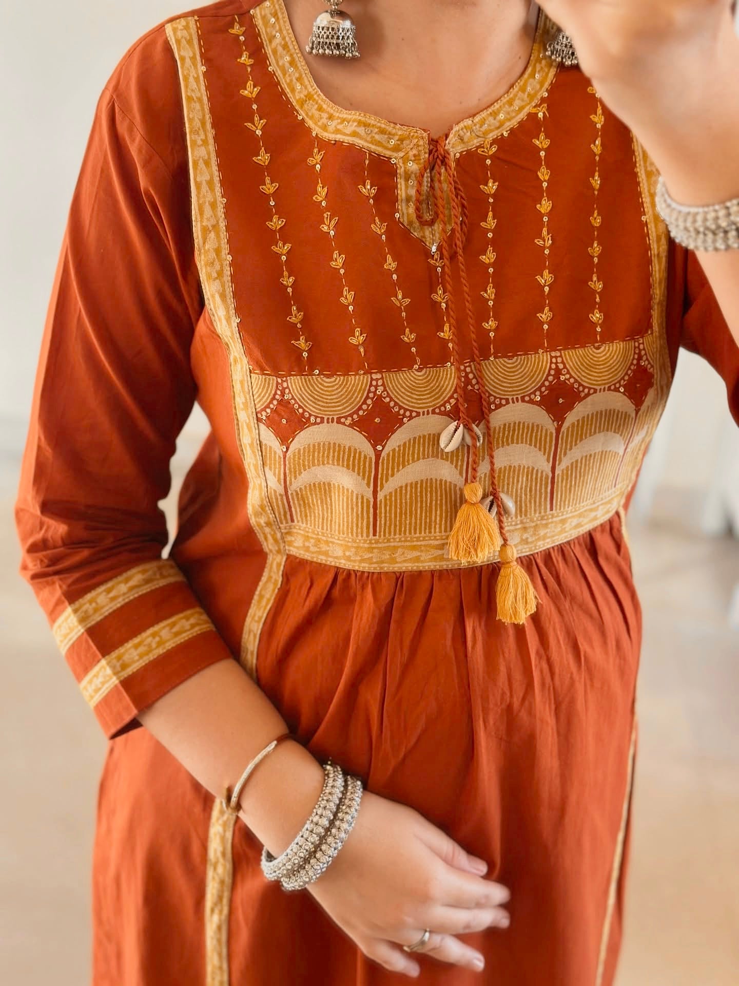 Vary Aesthetic Pure Mul Cotton Embroidery Suit Set