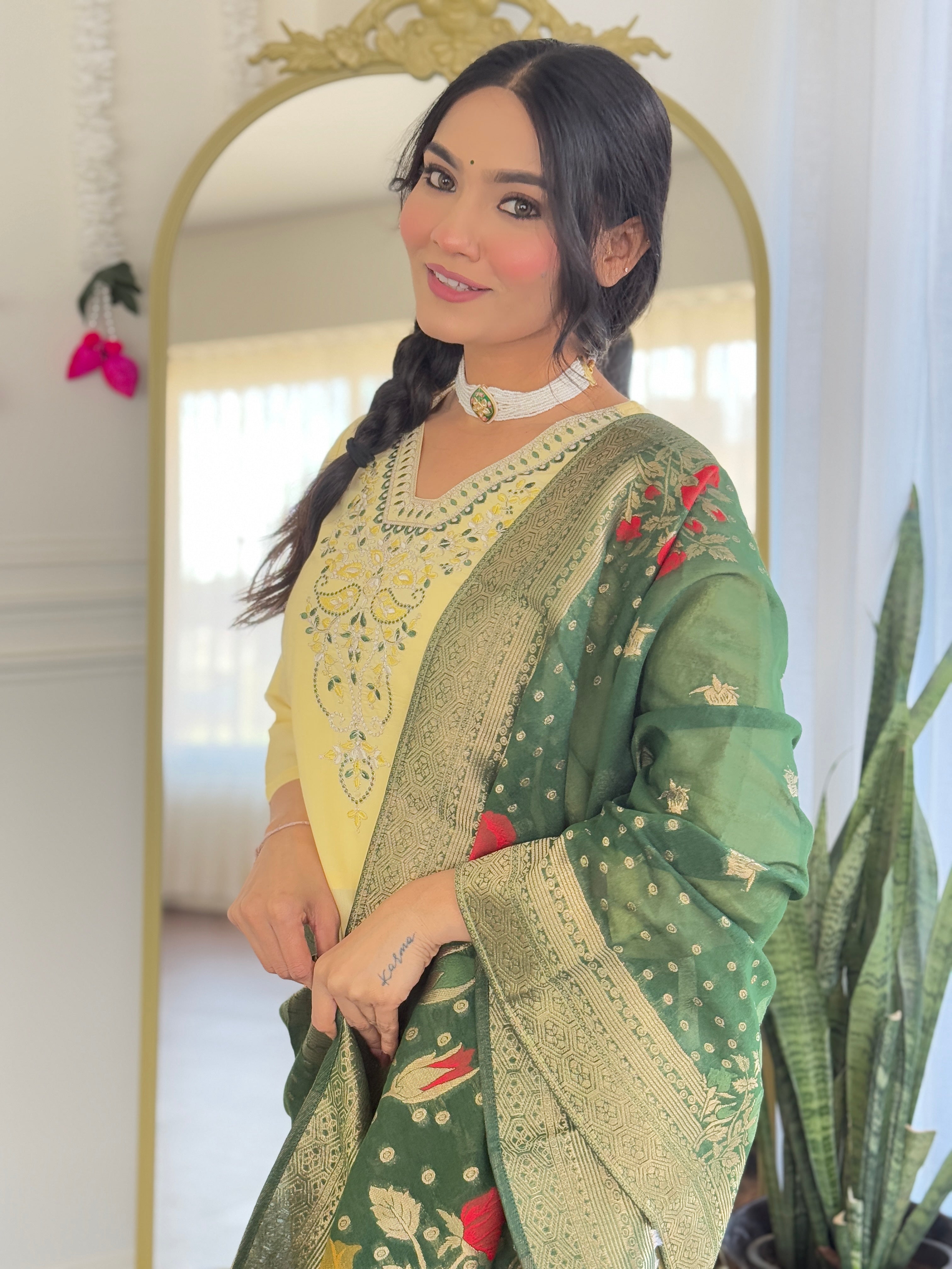 Most Beautiful Viscose Chanderi Suit Set
