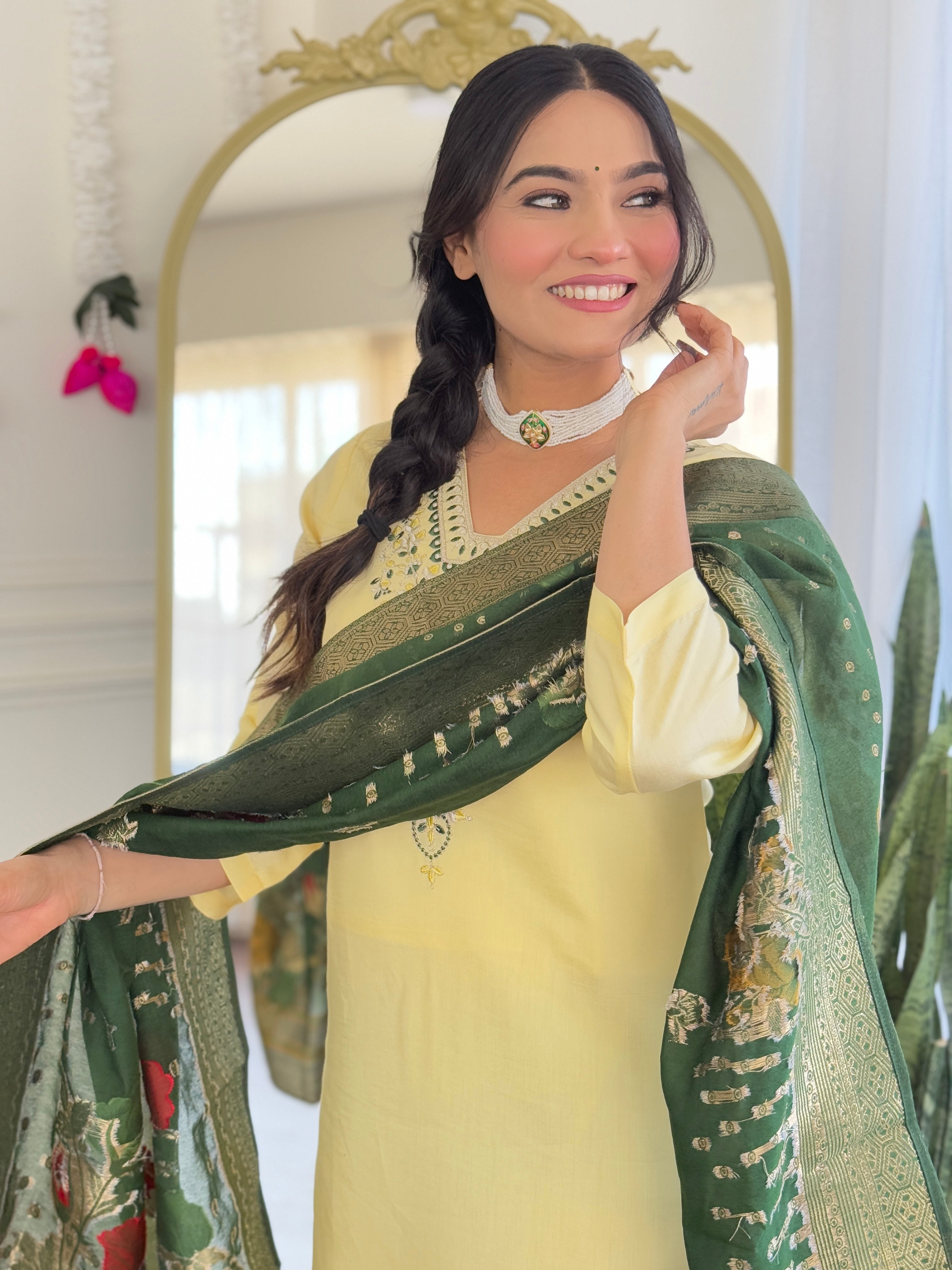Most Beautiful Viscose Chanderi Suit Set