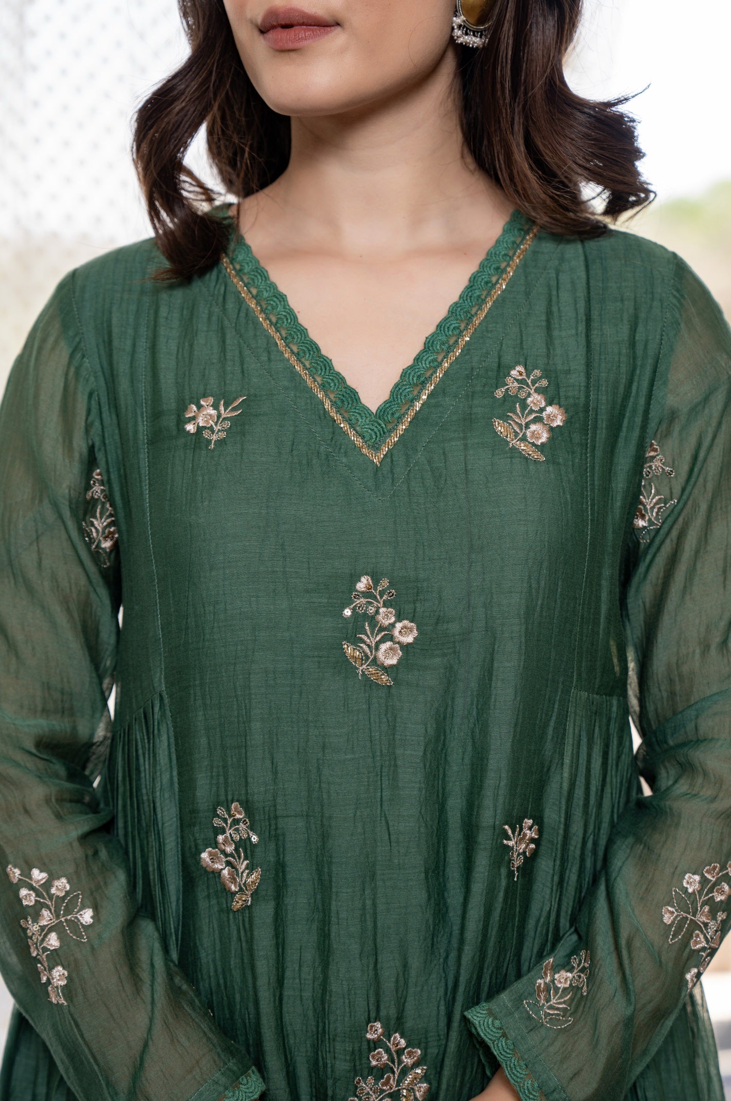 Delightful Chanderi Silk Emboridery Suit Set