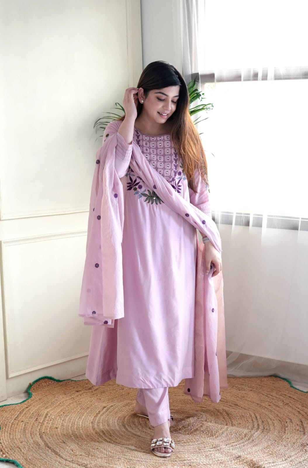 Exquisite Beautiful Pure Chanderi Silk Embroidary Suit Set