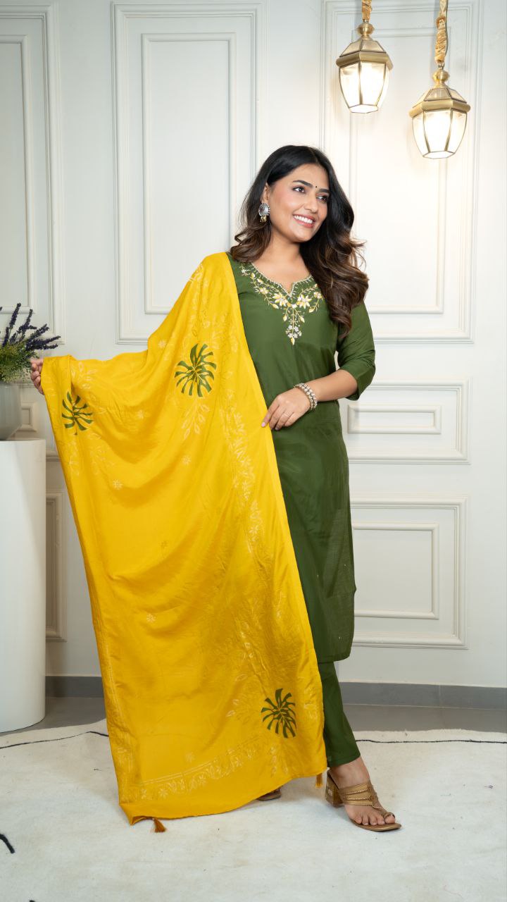 Delightful Roman Silk Hand Work Kurta Set With Dupatta