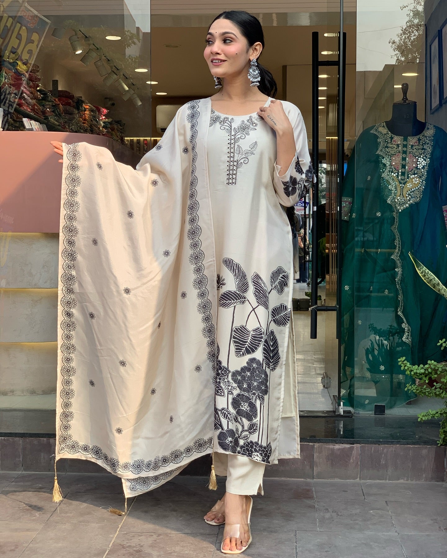 Exceptional Chanderi Suit Set With Chinon Dupatta