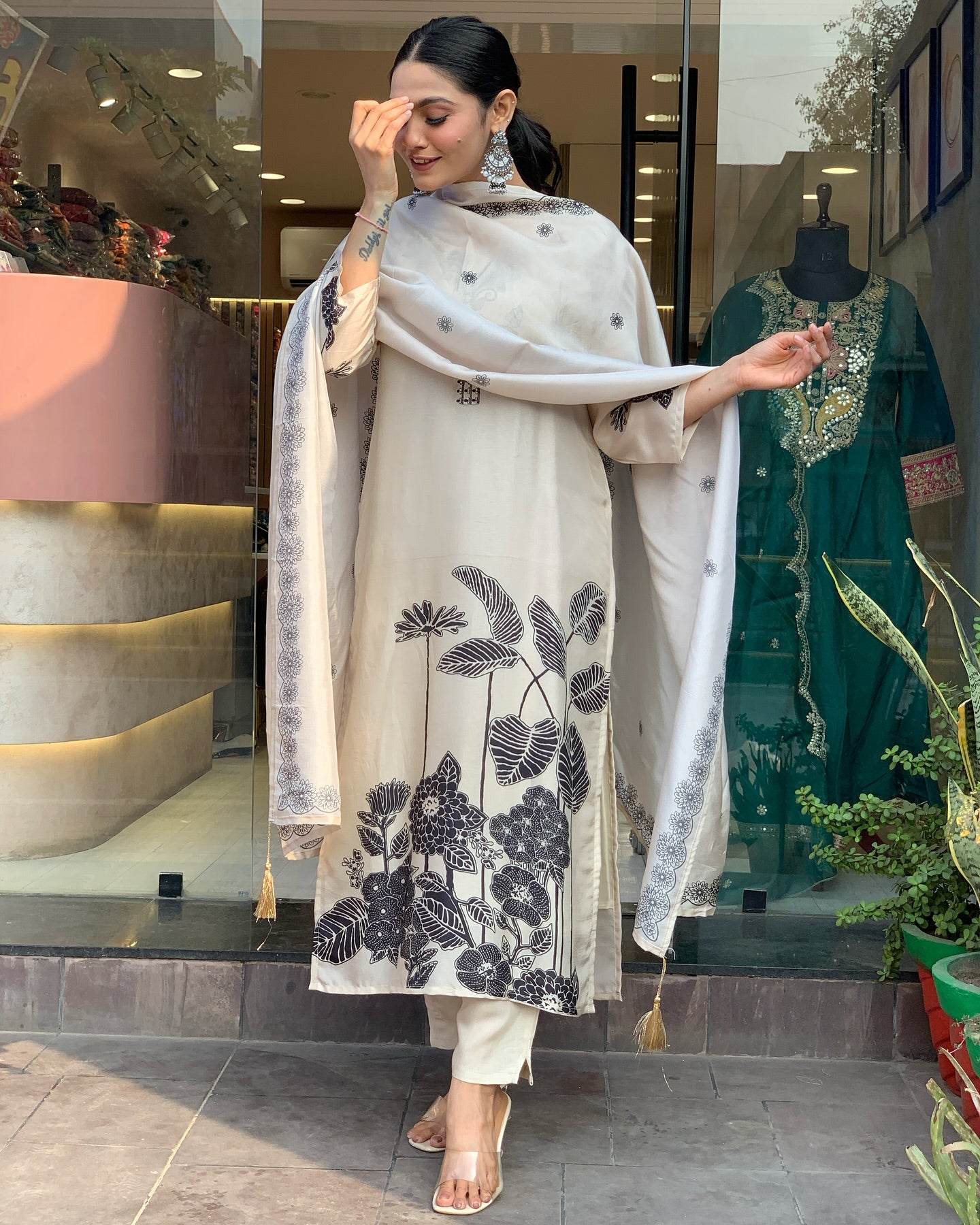 Exceptional Chanderi Suit Set With Chinon Dupatta