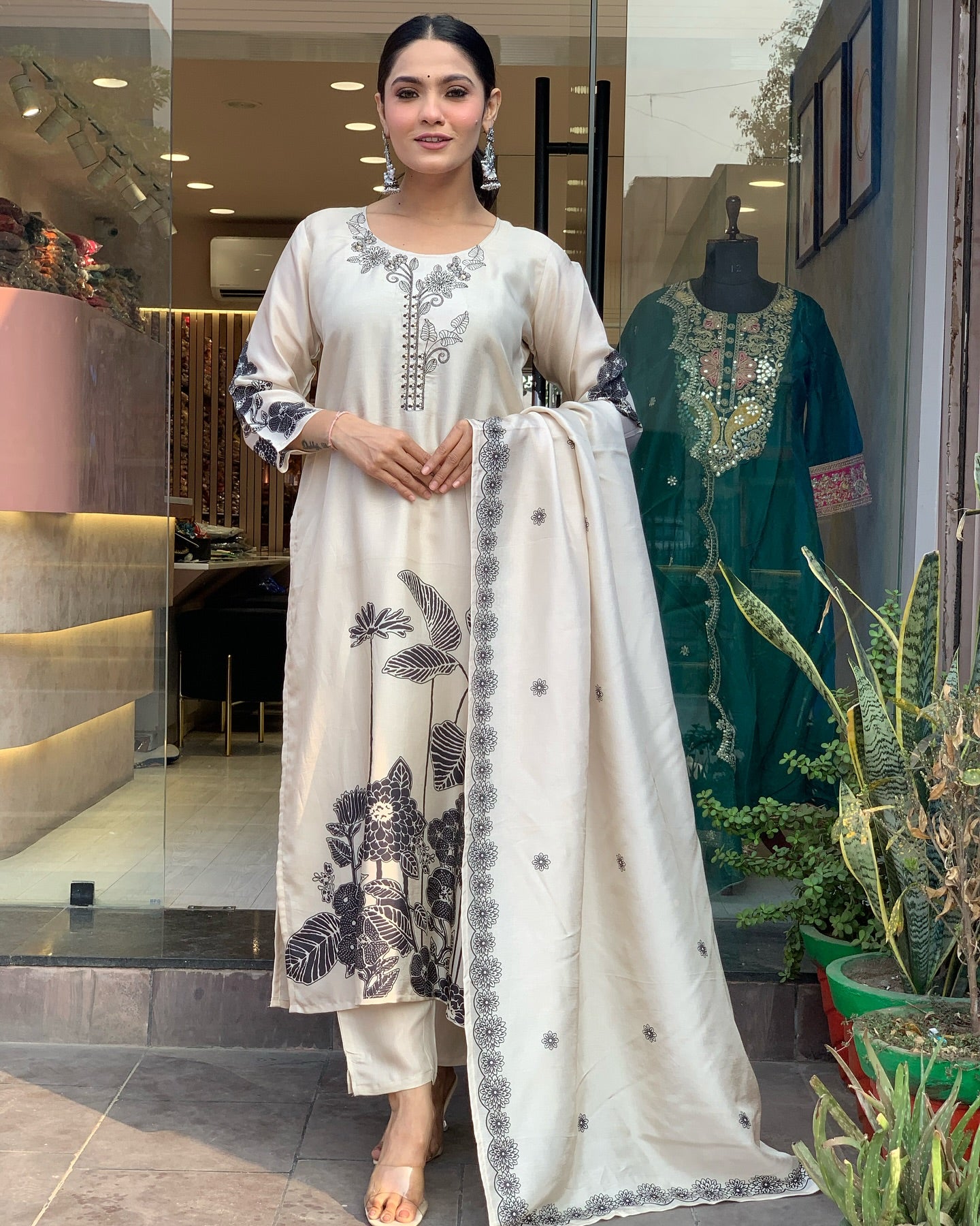 Exceptional Chanderi Suit Set With Chinon Dupatta
