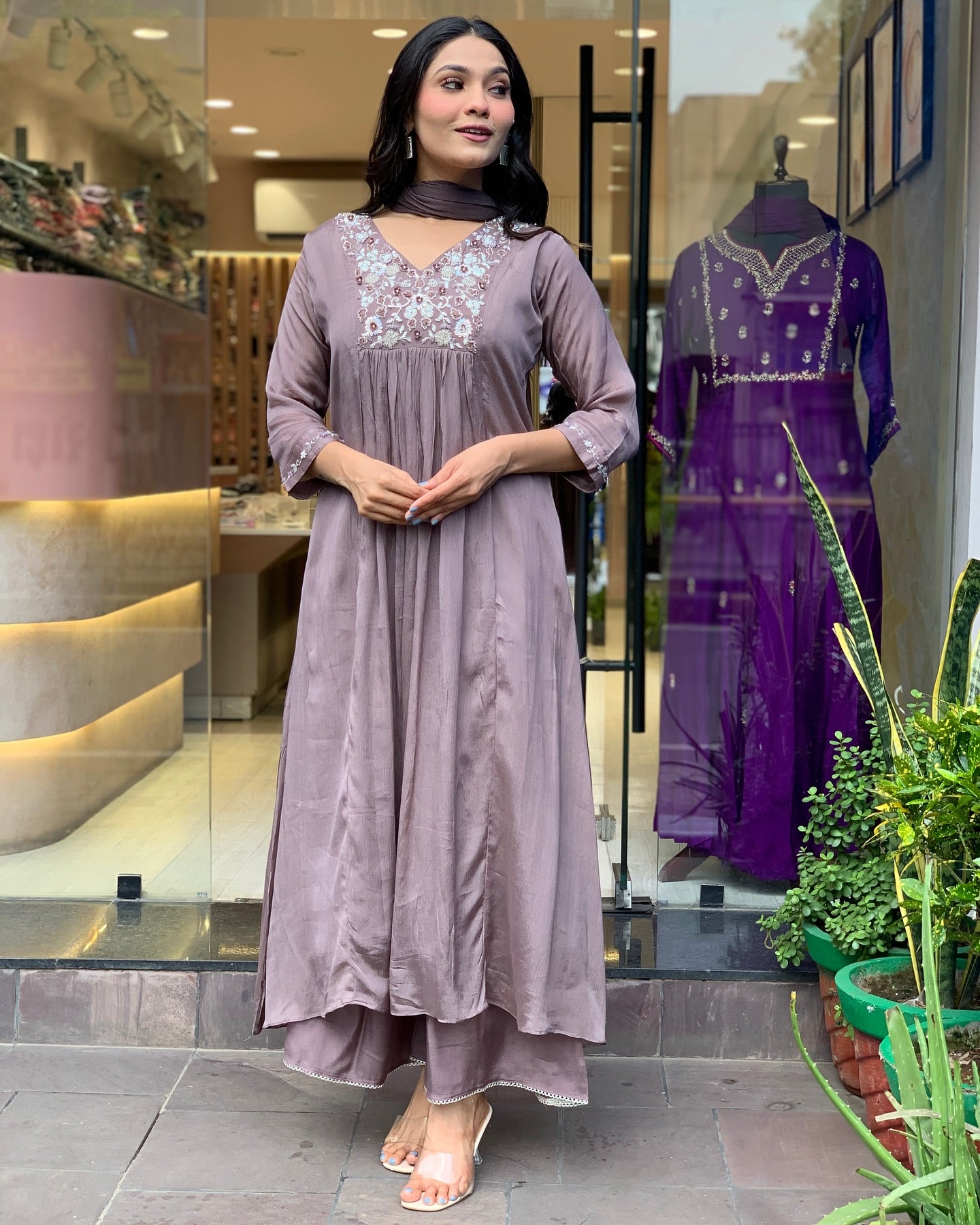 Tremendous Onion Beautiful Viscose Chinon Suit Set