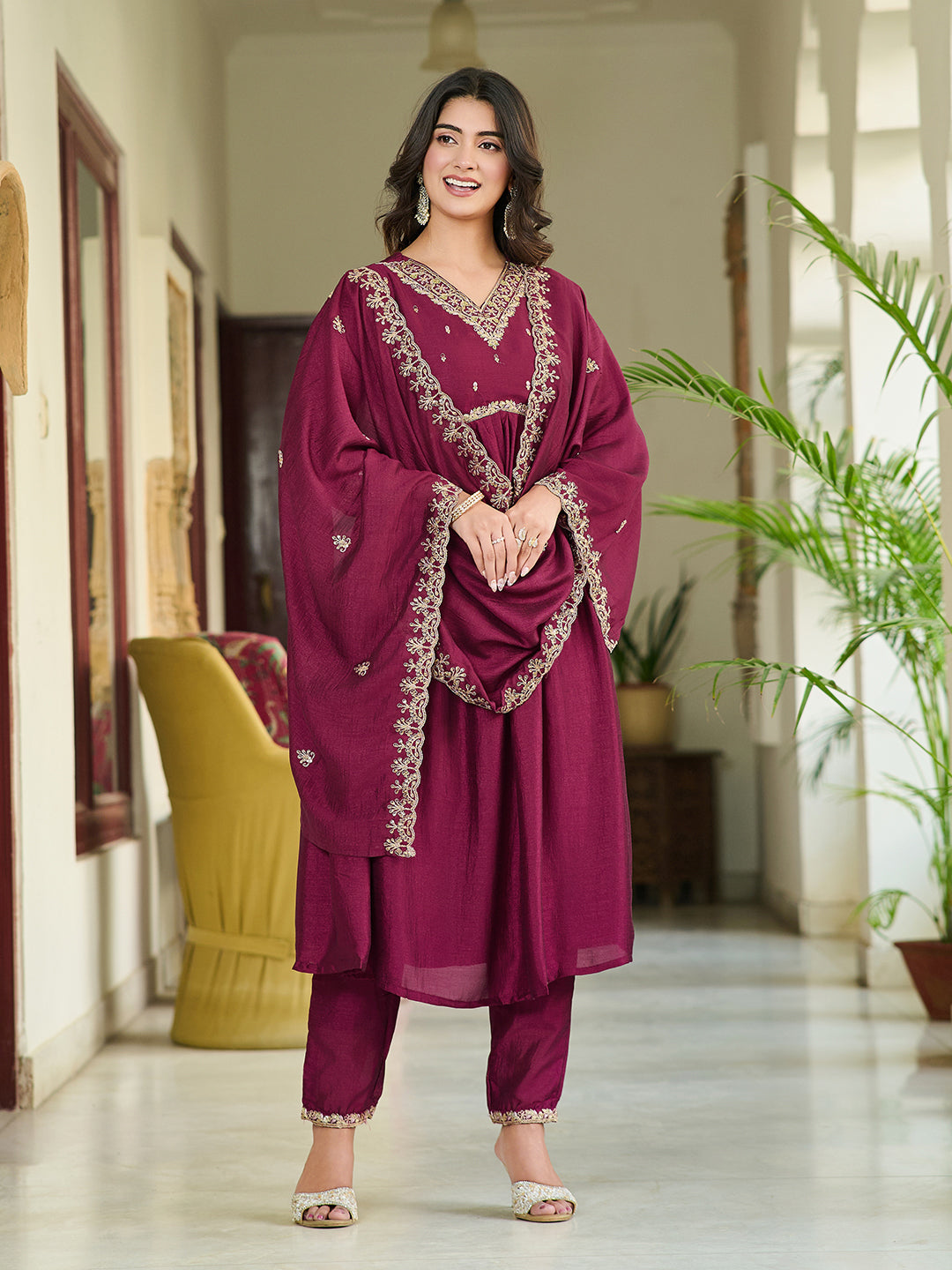 Stunning Vichitra Silk Heavy Suit Set