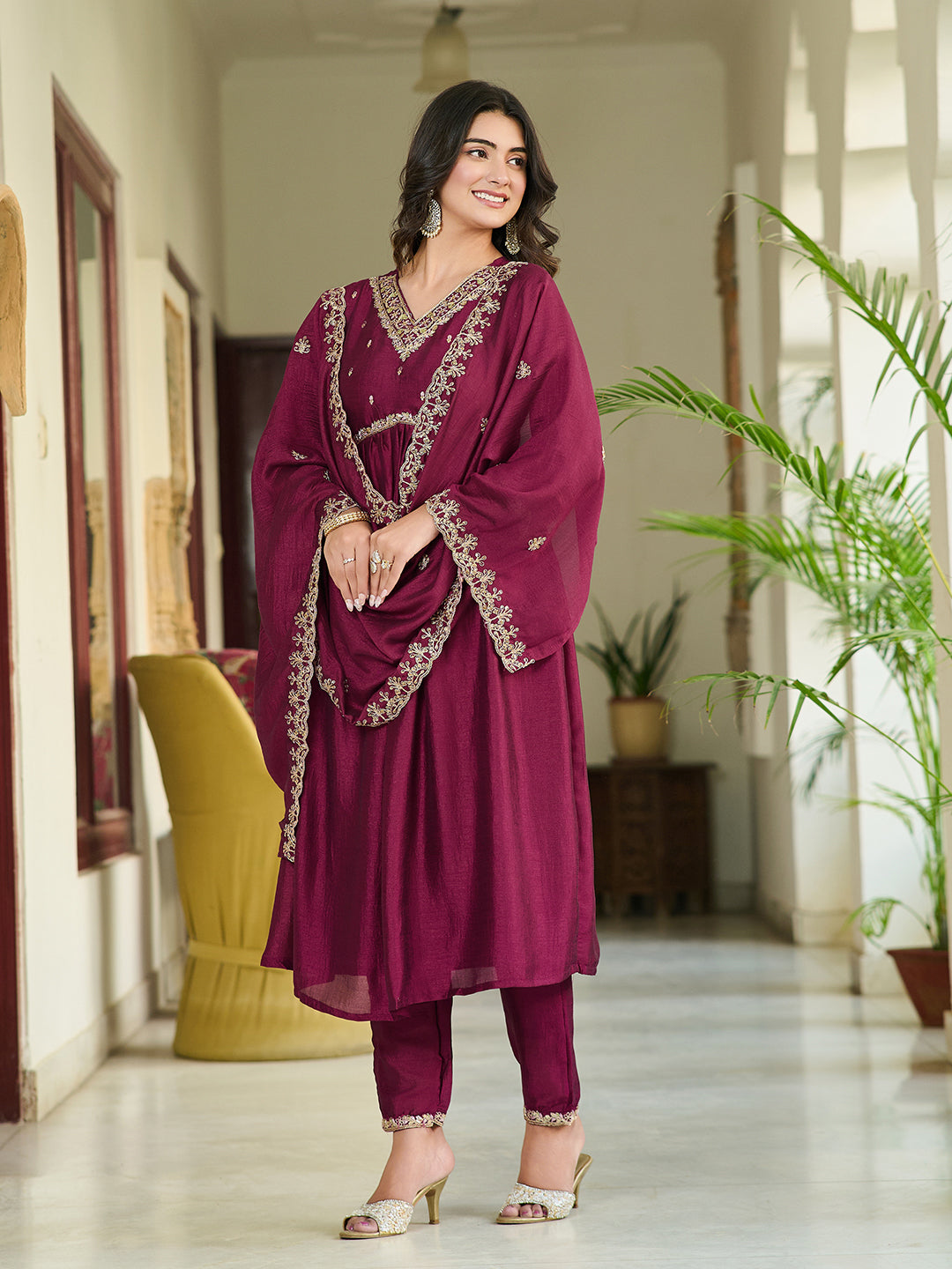 Stunning Vichitra Silk Heavy Suit Set