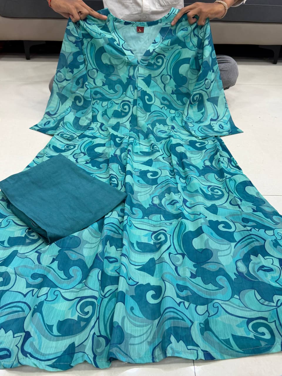Very Beautiful Pure Chiffon Floral Print Kurta Set
