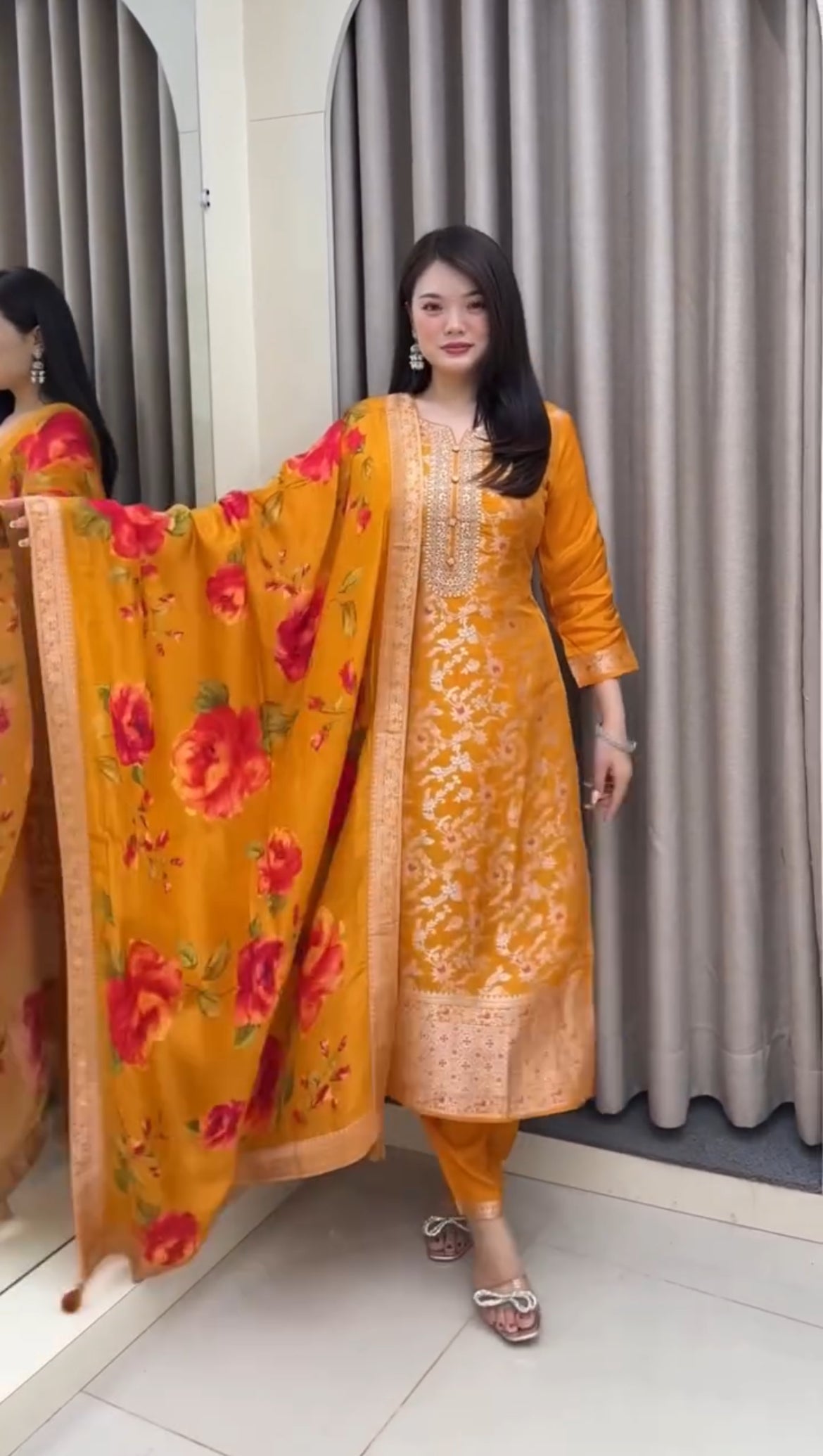 Elegant Pure Banarasi Silk Jequard Weaving Suit Set