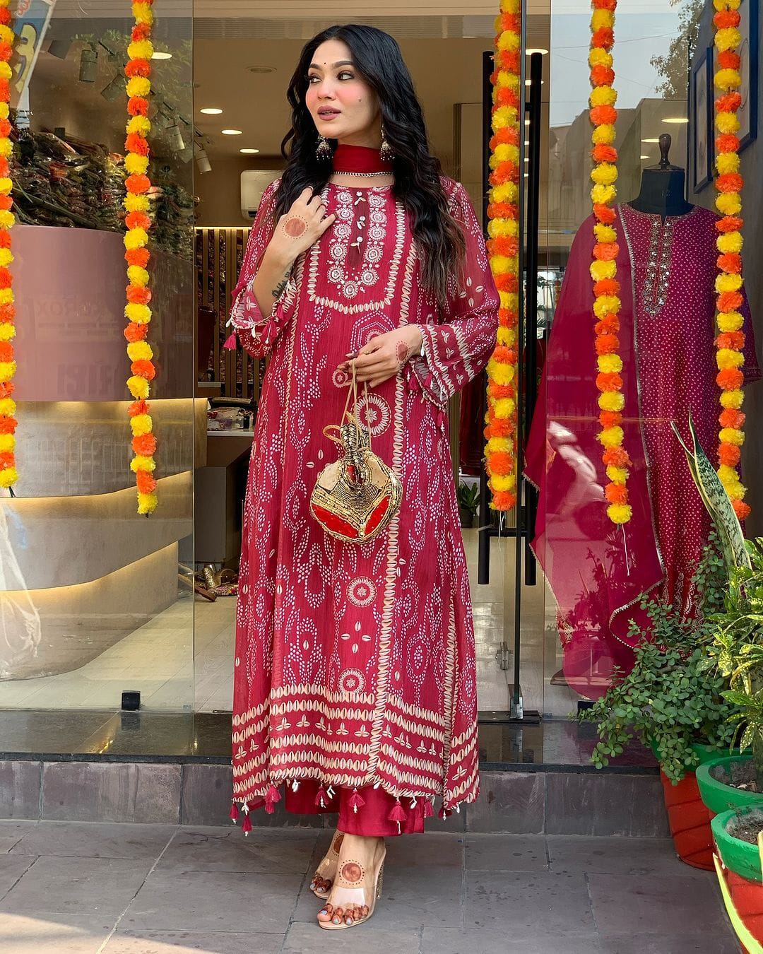 Exclusive Trending Pure Red Suit Set With Dupatta Set