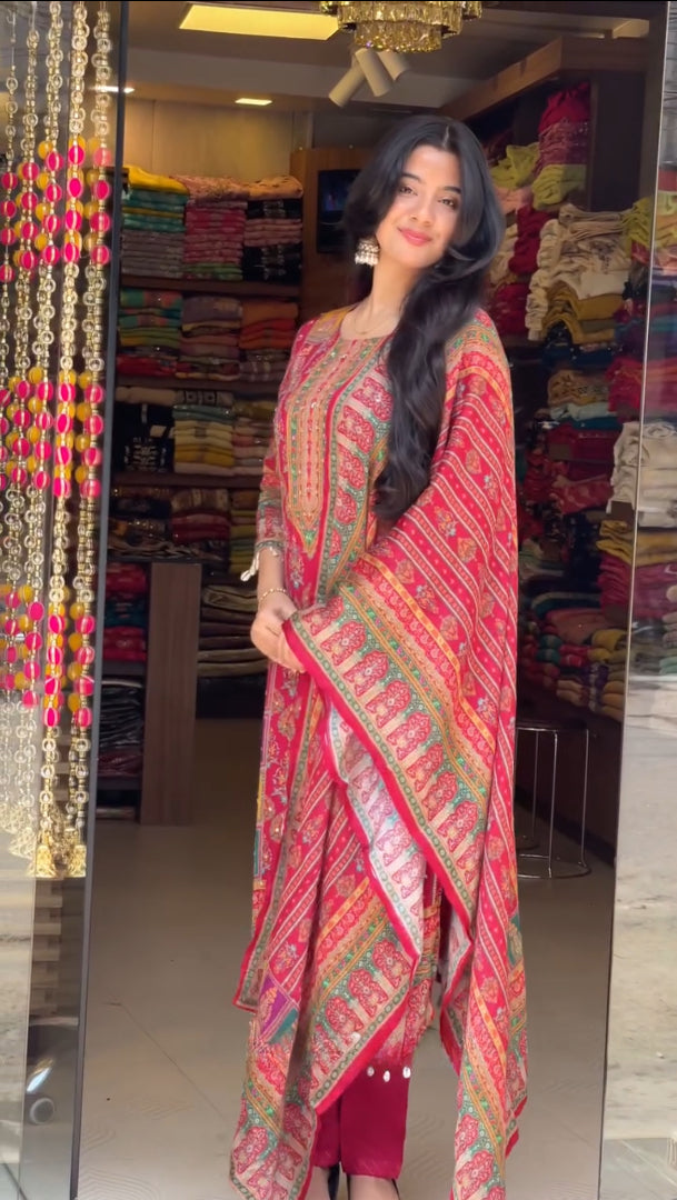 Very Delightful Premium Silk HandWork Suit Set