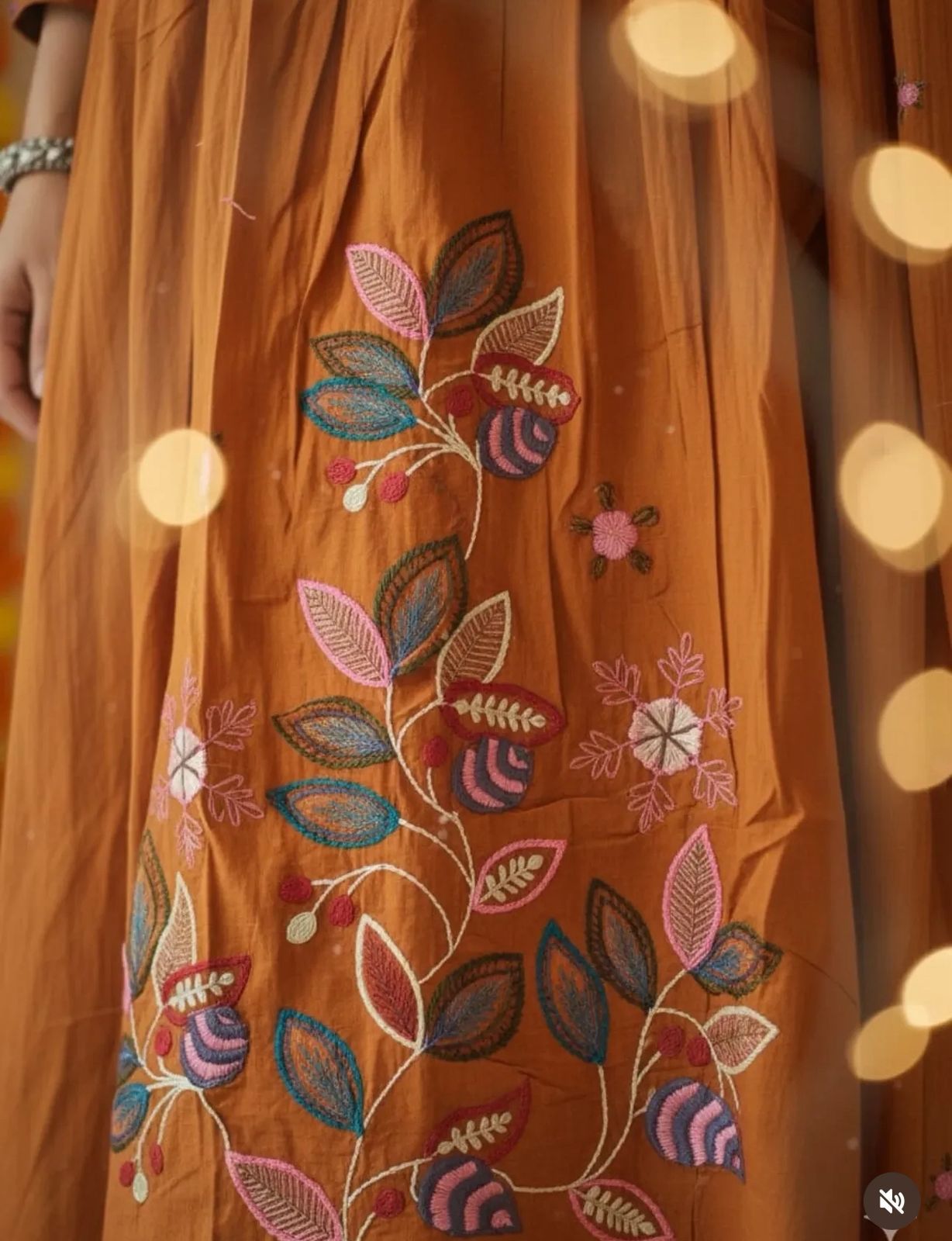 Very Aesthetic Pure Mul Cotton Embroidery Suit Set