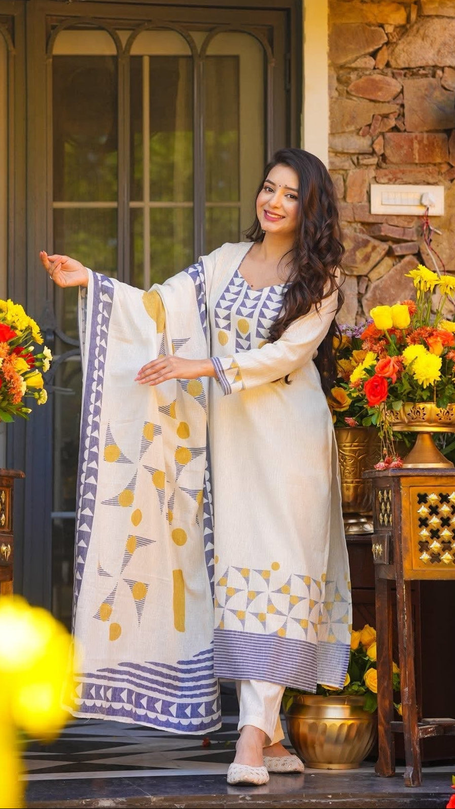 Isha Off-White & Indigo Block Print Suit Set