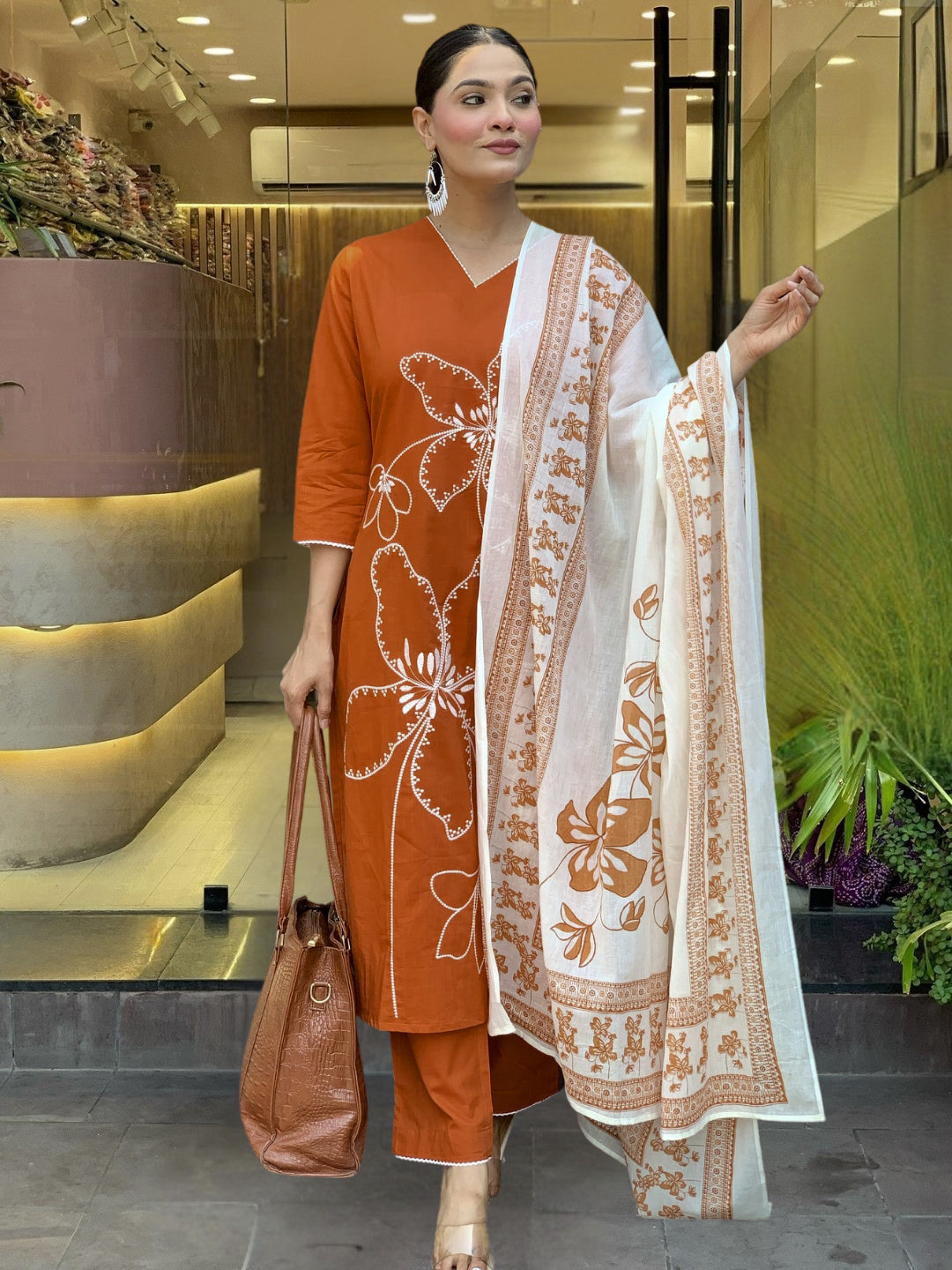 Appealing  Rayon Silk Floral Print Suit Set
