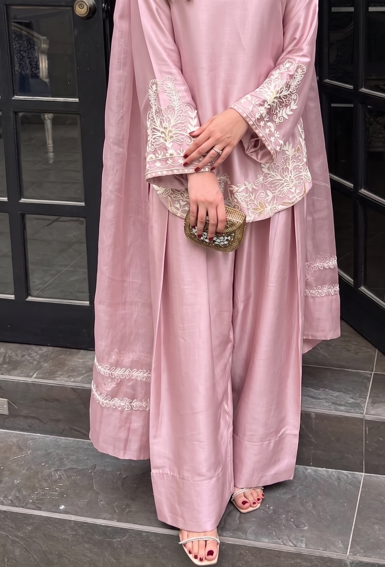 Zeenat Heritage Crepe Silk Suit Set
