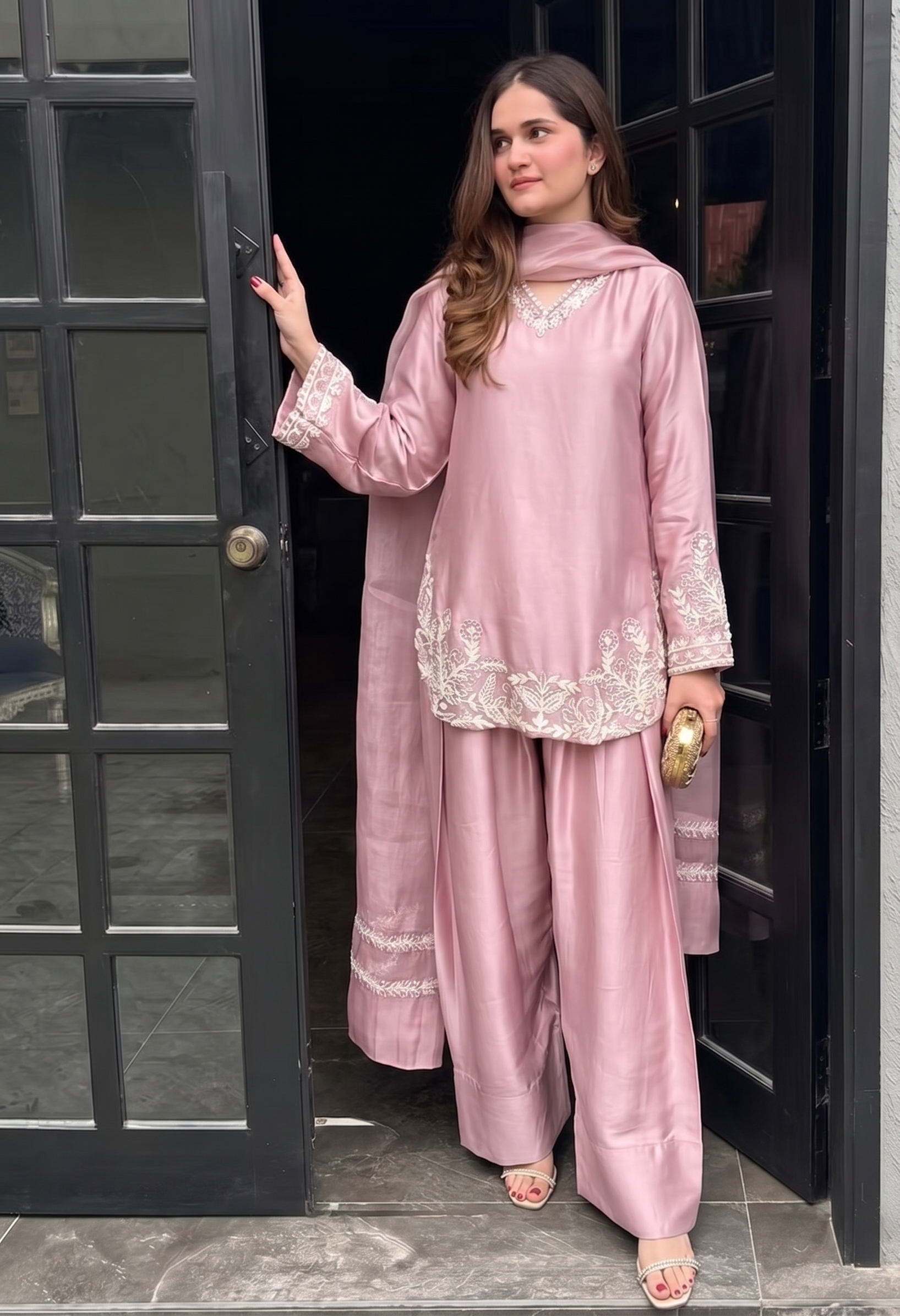 Zeenat Heritage Crepe Silk Suit Set