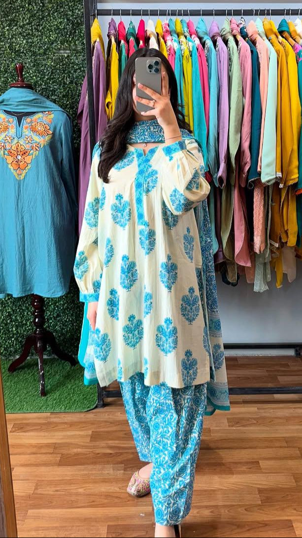 Most Beautiful Pure Cotton Katha Work Suit Set
