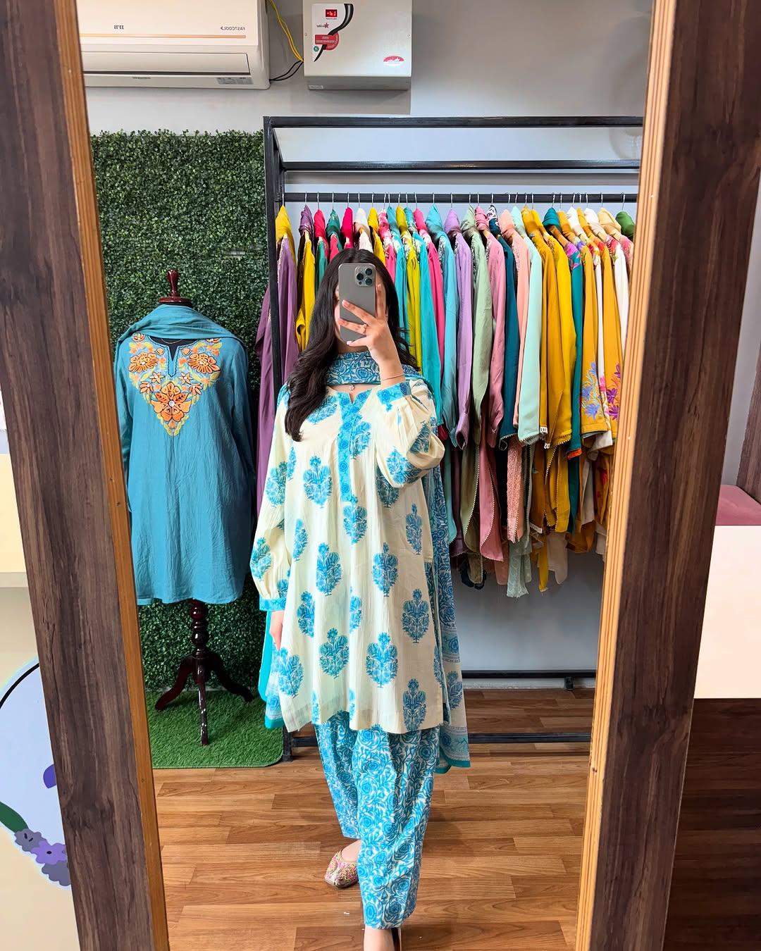 Most Beautiful Pure Cotton Katha Work Suit Set