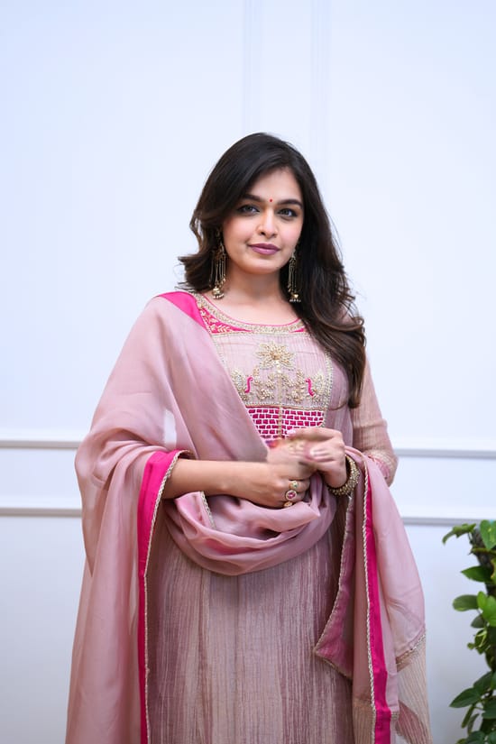 Vaidehi Pink Embroidered Suit Set