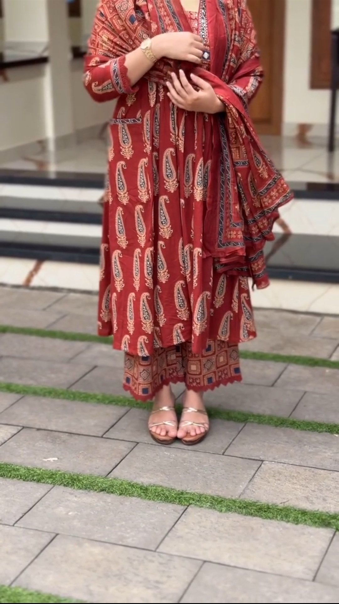 Very Graceful Pure Mul Cotton ajarakh A-Line Suit Set