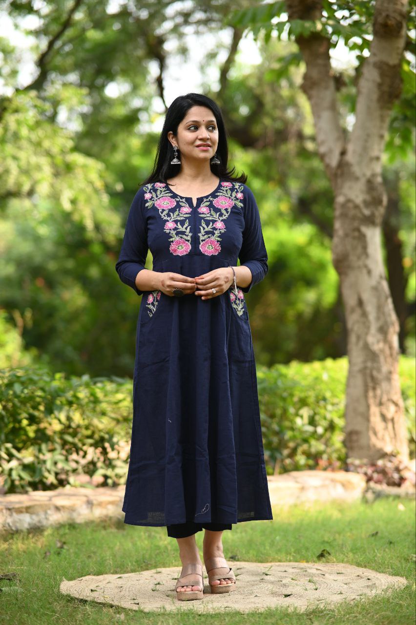 Very Modish Pure Cotton Embroidery Kurta Set With Pocket