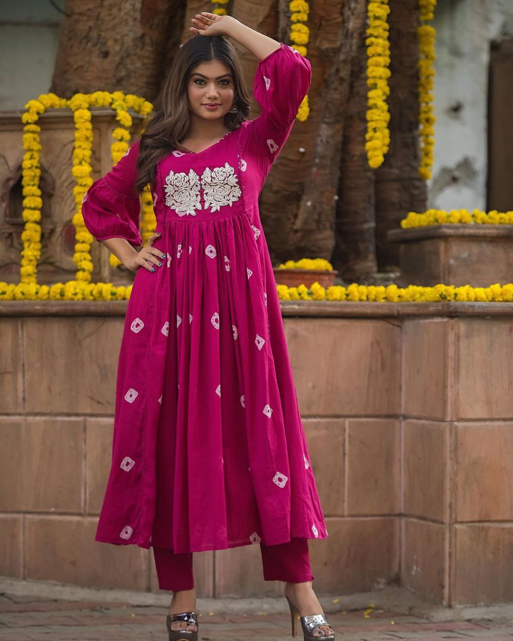 Beautiful Pure Cotton Embroidary Kurti Set