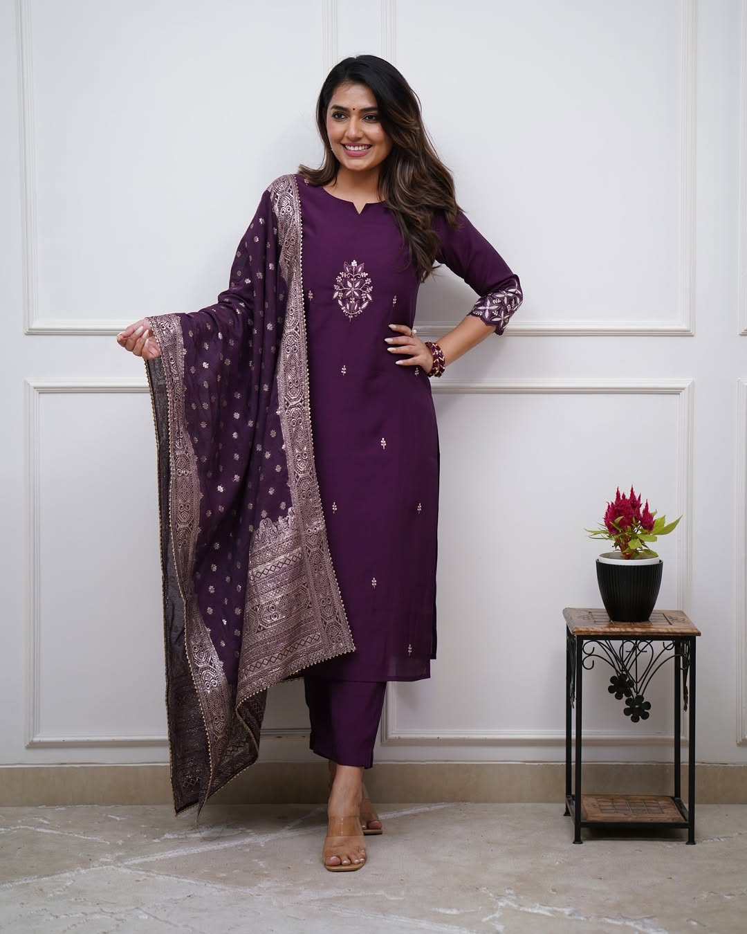 Very Stunning Chanderi Silk Embroidery Suit Set